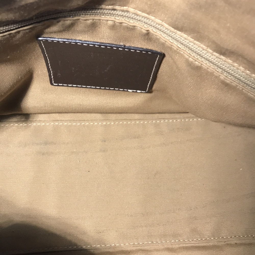 coach purse - Picture 8 of 9